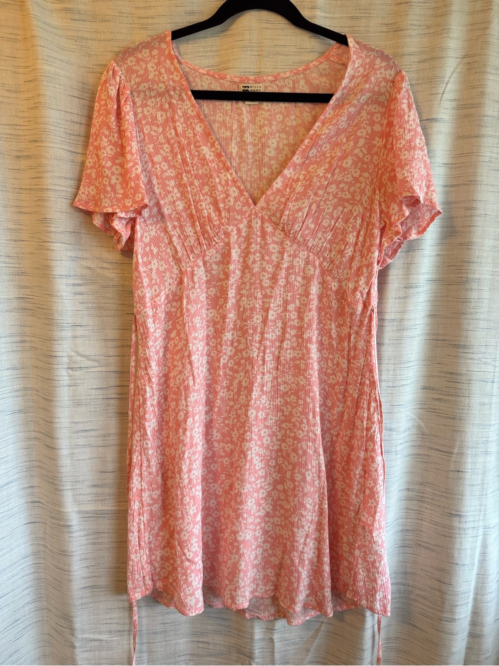 Billabong Pink Floral V-Neck Summer Dress